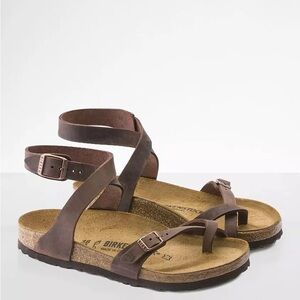 Yara Oiled Leather Sandal
